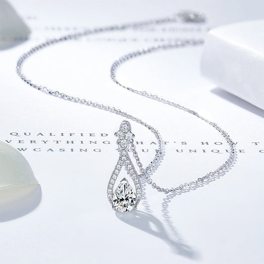Affordable Luxury Waterdrop Necklace In S925 Sterling Silver With A Niche Design