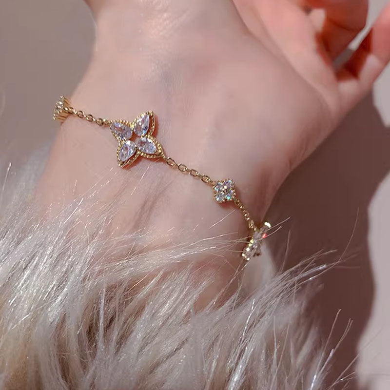 Elegant Flower Zircon Titanium Steel Bracelet