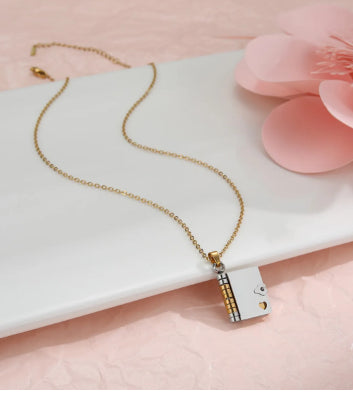 Womens Stylish And Elegant Stainless Steel Necklace