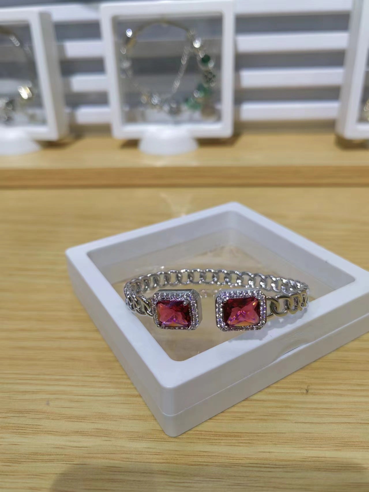 Square Gemstone HyunA-Style Retro High-End Texture Bracelet